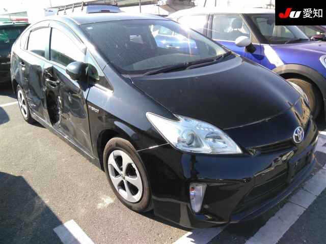 TOYOTA PRIUS  2014