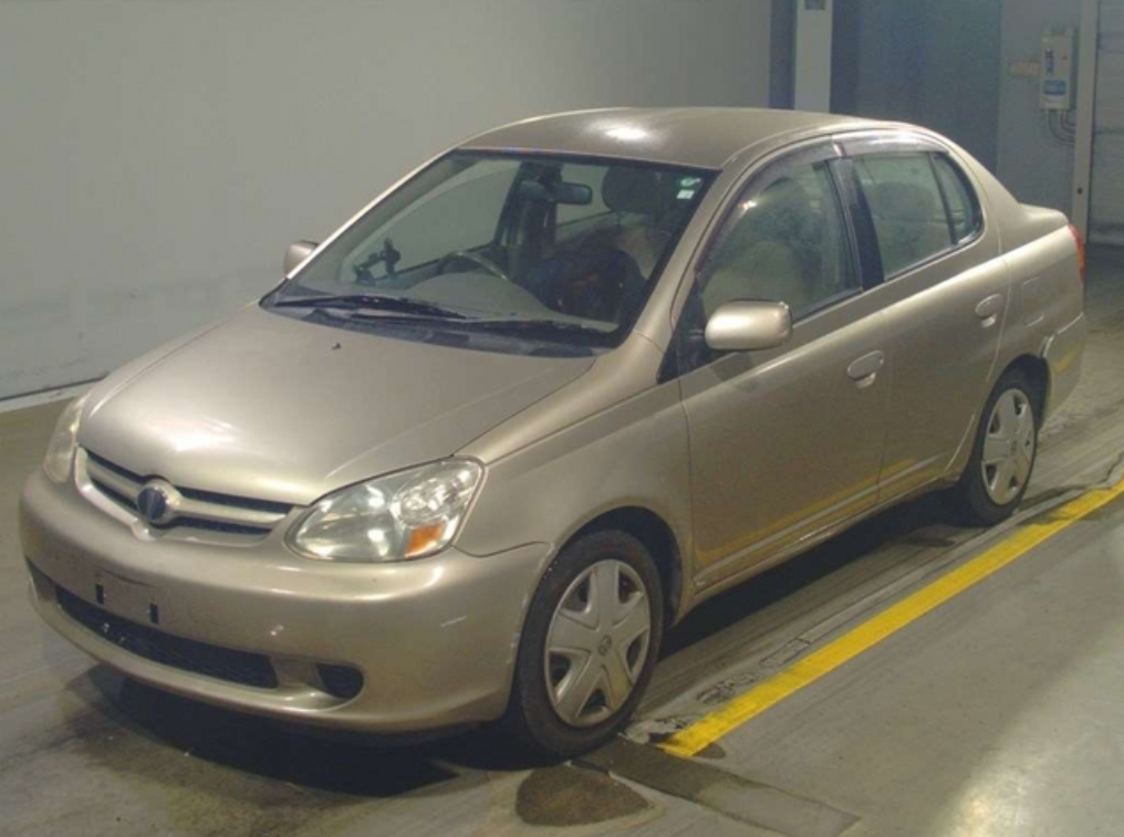 TOYOTA PLATZ  2004