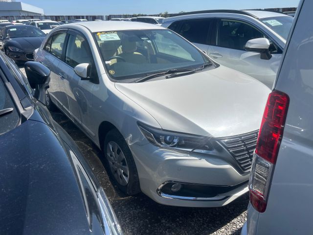 TOYOTA PREMIO  2020