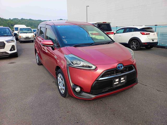 TOYOTA SIENTA  2017
