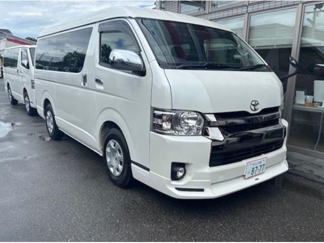TOYOTA HIACE VAN  2018