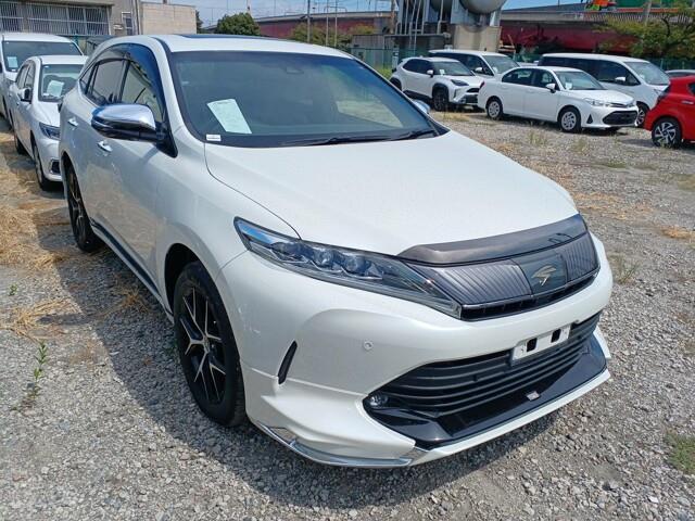 TOYOTA HARRIER  2020