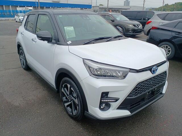 TOYOTA RAIZE 2025