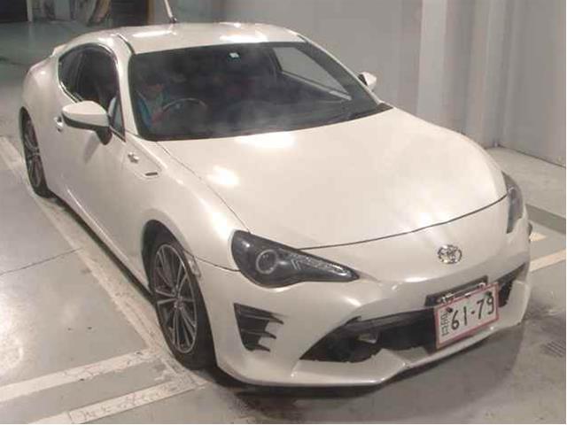 TOYOTA GT86 2013