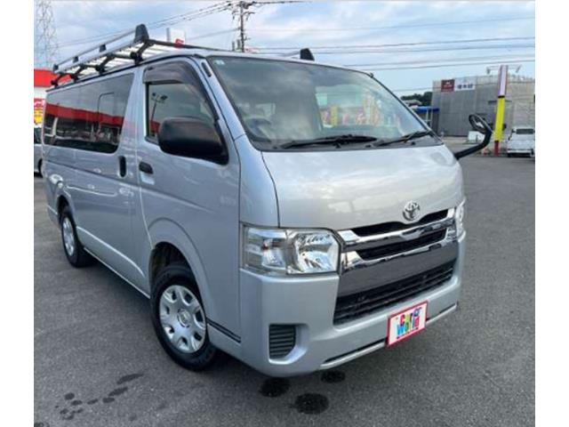 TOYOTA REGIUSACE VAN  2017
