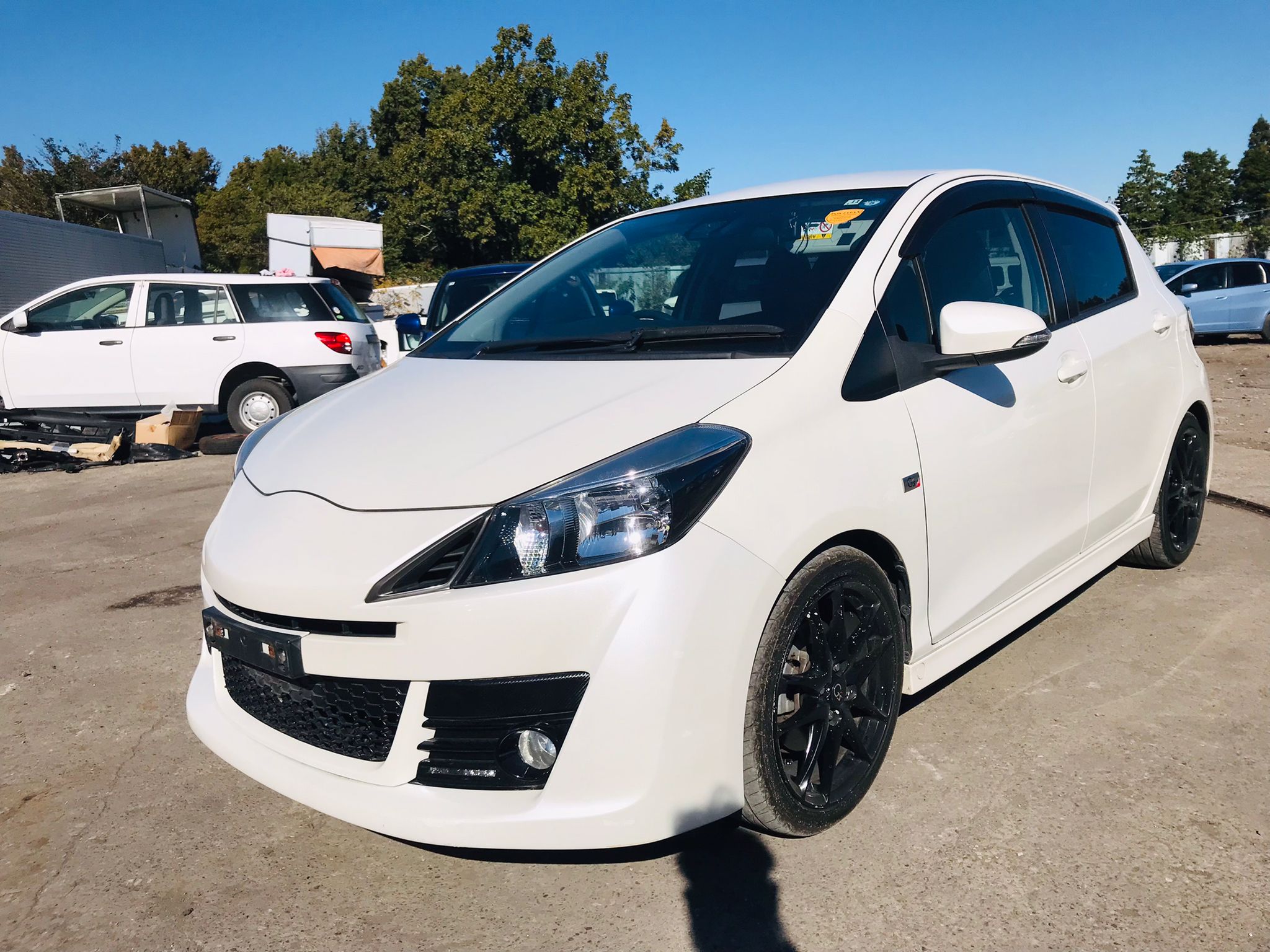 TOYOTA VITZ 2015 | PQSJAPAN.JP